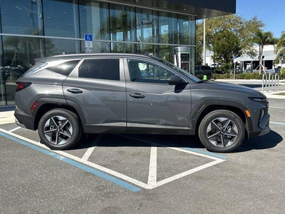 2026 Hyundai TUCSON HYBRID SEL AWD