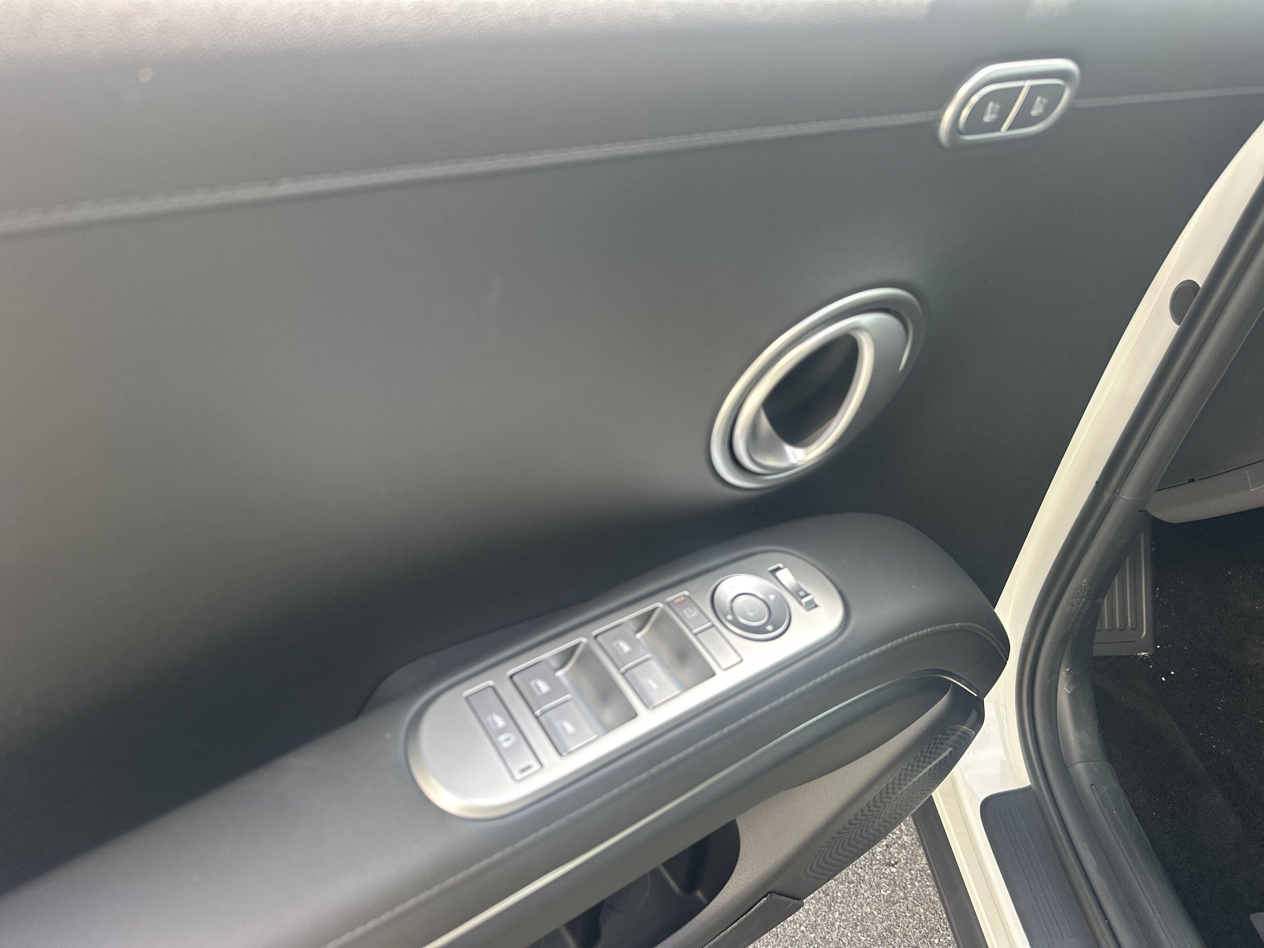 2026 Hyundai PALISADE HYBRID Blue SEL Premium 8P