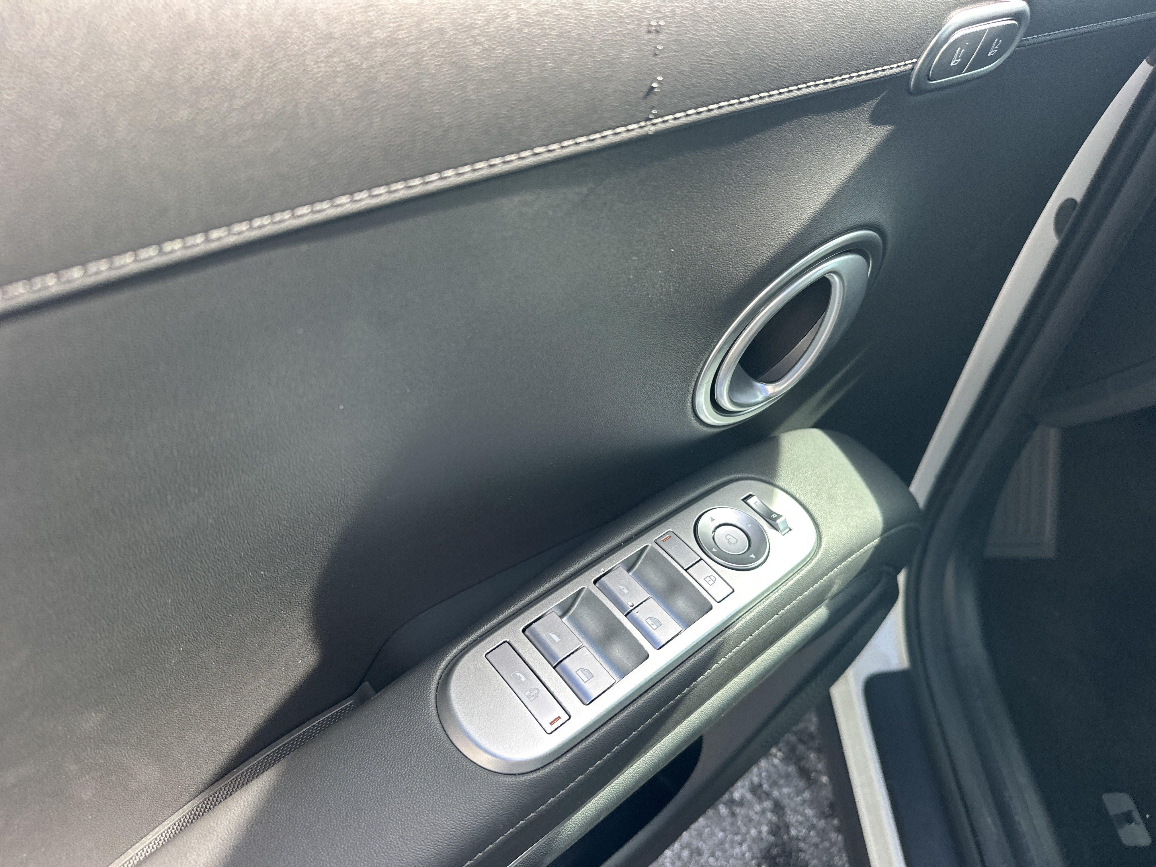 2027 Hyundai PALISADE HYBRID SEL Premium
