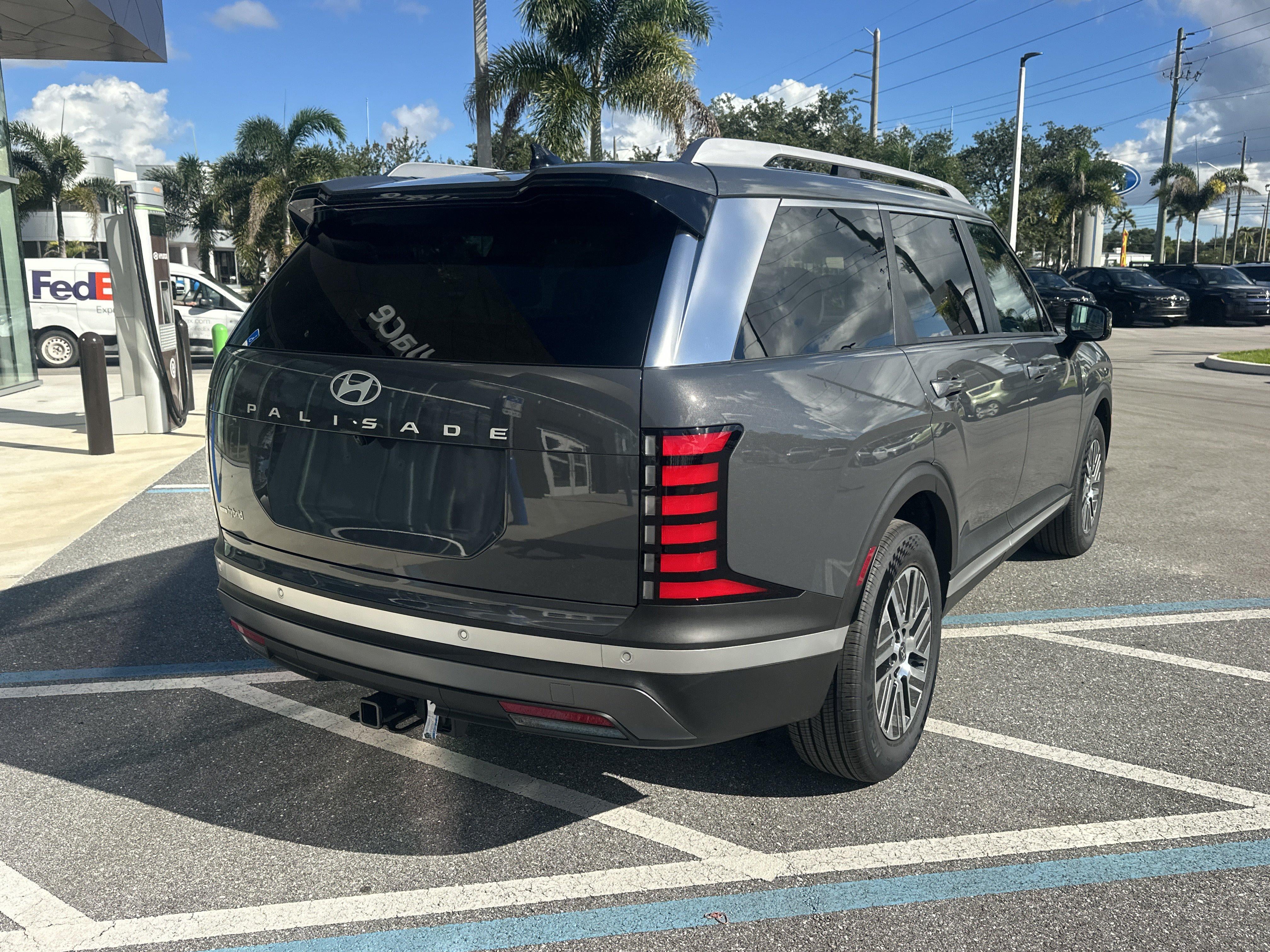 2027 Hyundai PALISADE HYBRID Blue SEL 7P