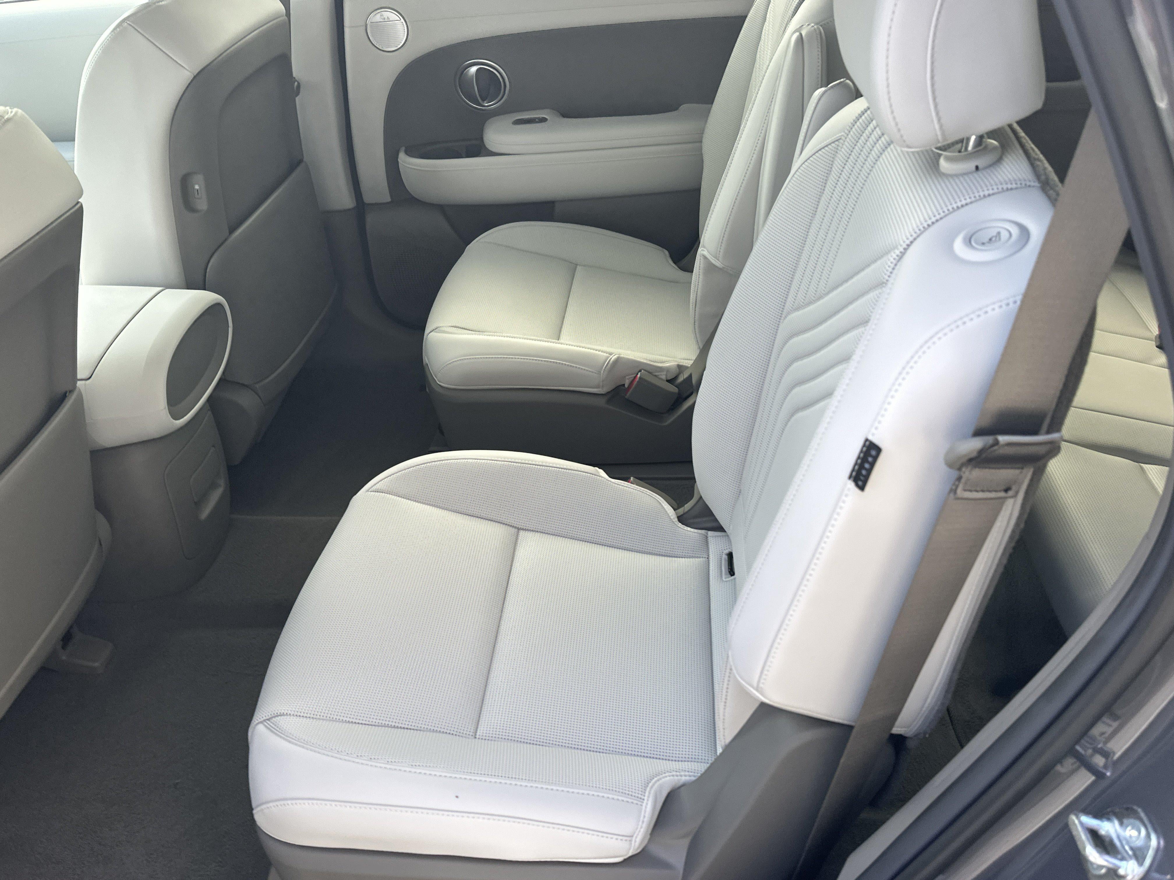 2027 Hyundai PALISADE HYBRID SEL 7P