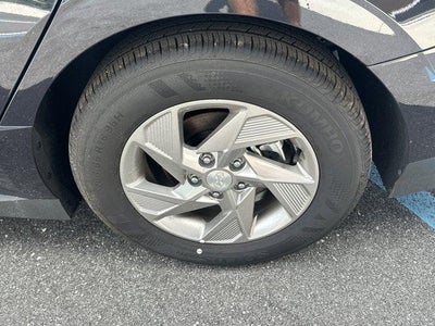 2025 Hyundai SONATA SE