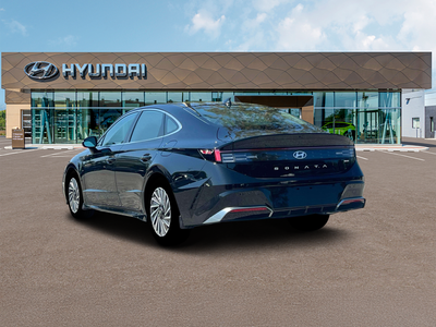 2026 Hyundai SONATA HYBRID SEL