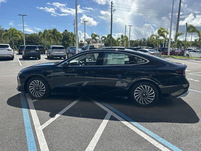2025 Hyundai SONATA HYBRID Limited