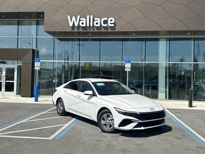 2026 Hyundai ELANTRA SE