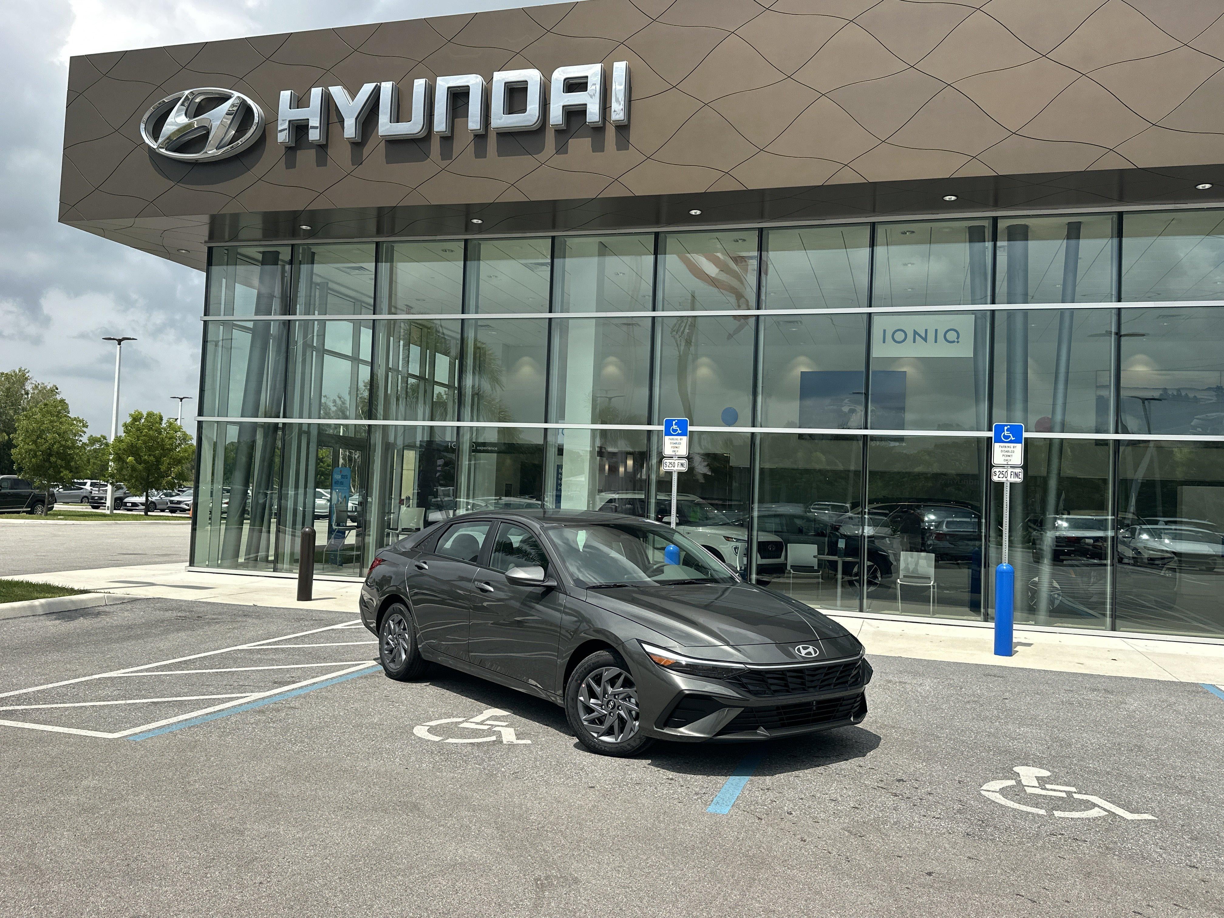 2026 Hyundai Elantra Hybrid