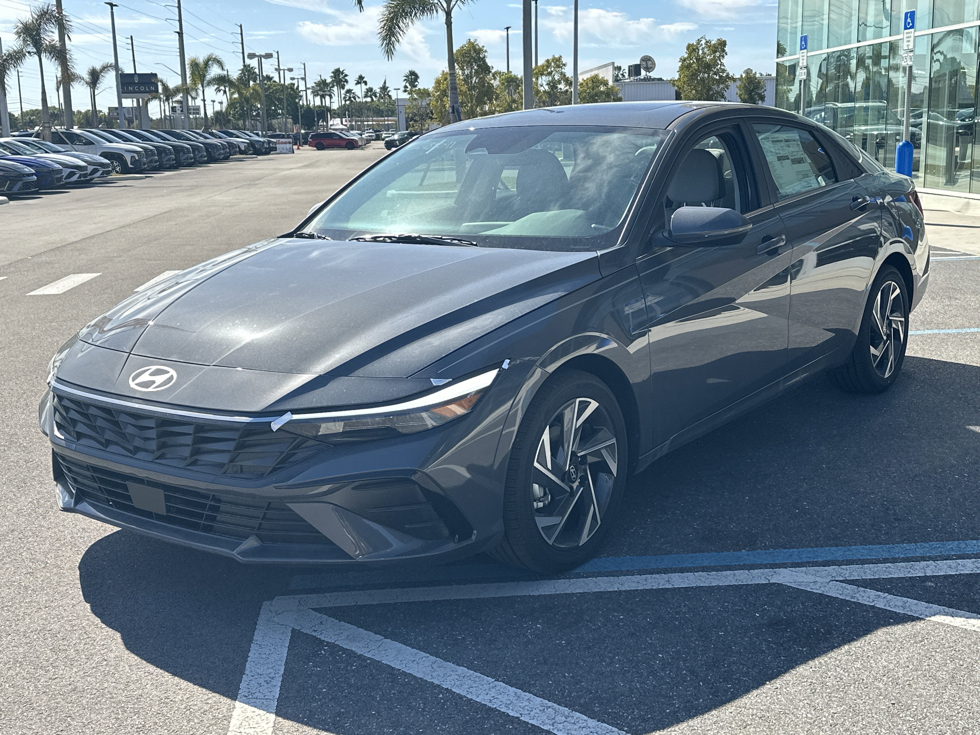2026 Hyundai ELANTRA Limited