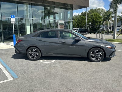 2026 Hyundai ELANTRA Limited