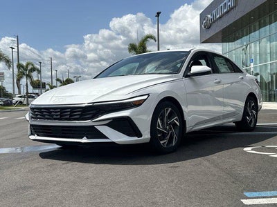 2025 Hyundai ELANTRA SEL Convenience