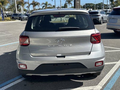 2026 Hyundai VENUE SE