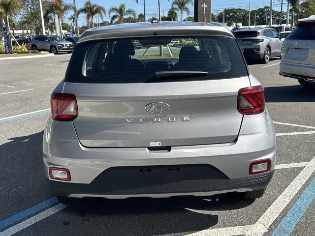 2026 Hyundai VENUE SE