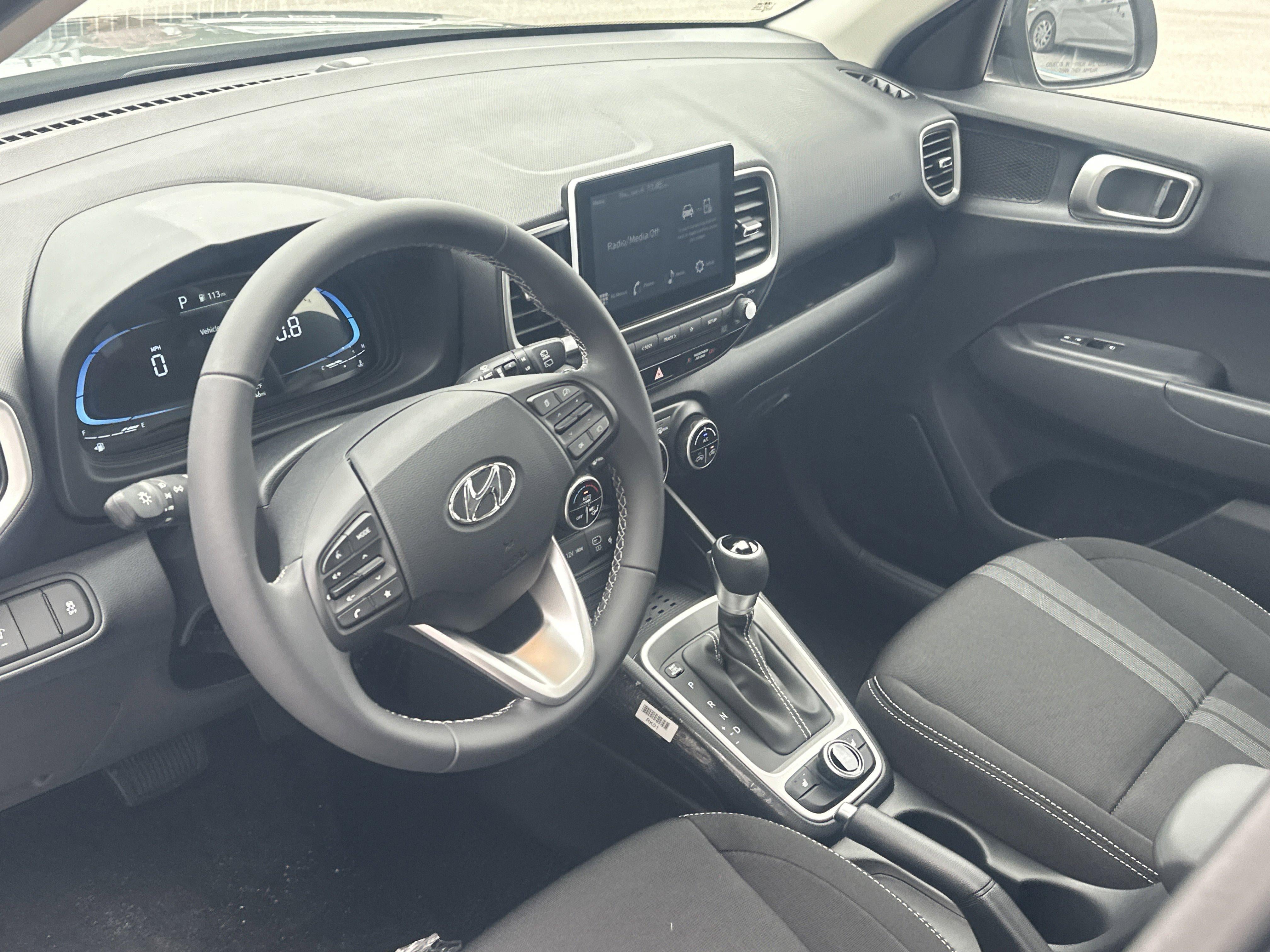 2026 Hyundai VENUE SEL