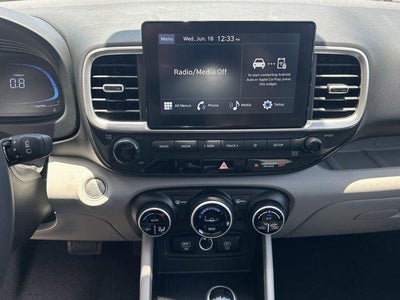 2025 Hyundai VENUE SEL