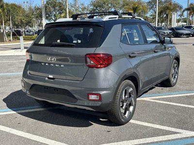 2026 Hyundai VENUE SEL W/Two-Tone Roof