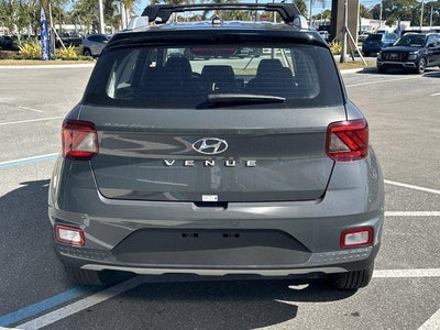 2026 Hyundai VENUE SEL W/Two-Tone Roof