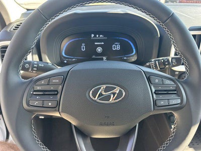 2026 Hyundai VENUE SEL W/Two-Tone Roof
