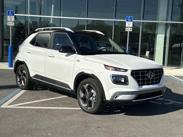 2026 Hyundai VENUE SEL W/Two-Tone Roof