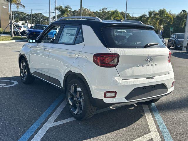 2026 Hyundai VENUE SEL W/Two-Tone Roof