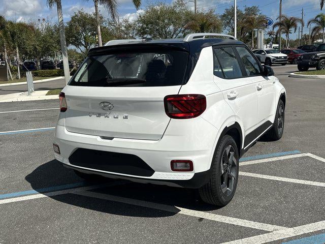2026 Hyundai VENUE SEL W/Two-Tone Roof