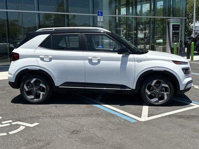 2025 Hyundai VENUE Limited