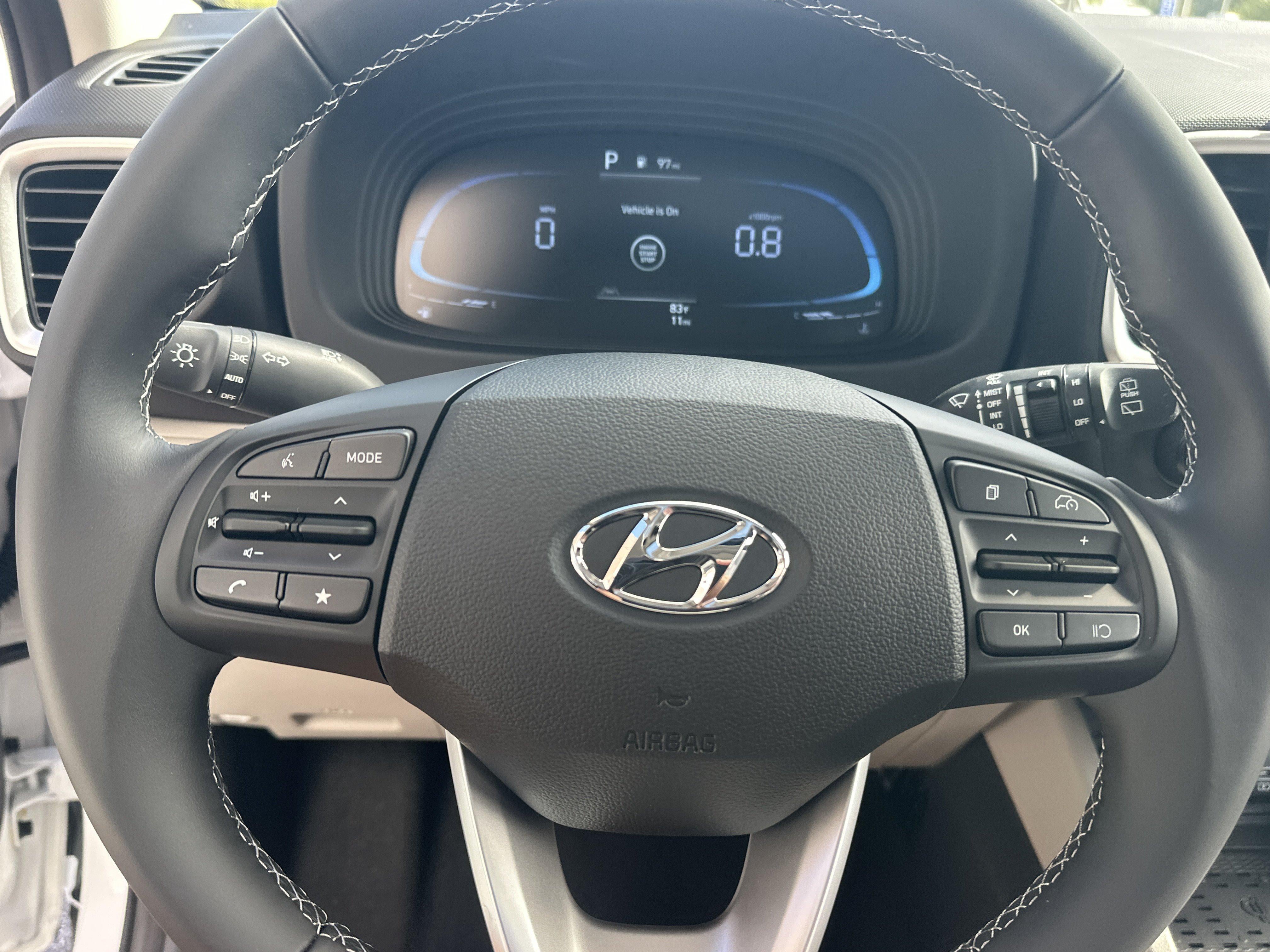 2026 Hyundai VENUE SEL