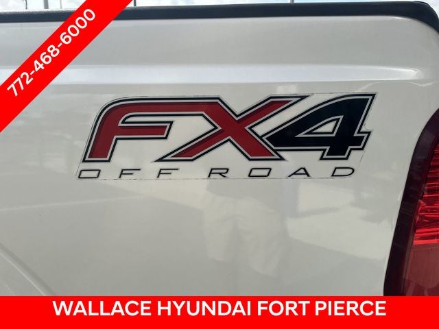 2014 Ford F-350 Super Duty Lariat - Photo 11