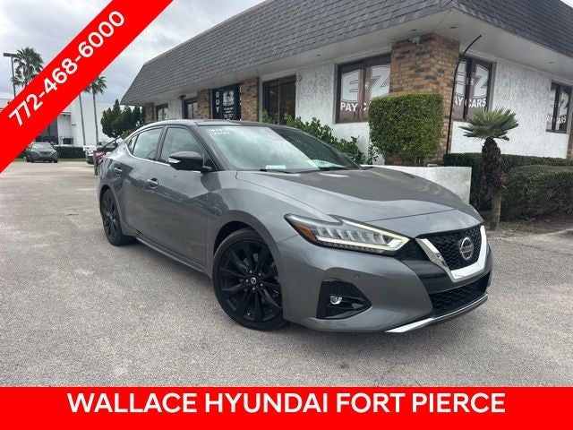 2020 Nissan Maxima SR's photo