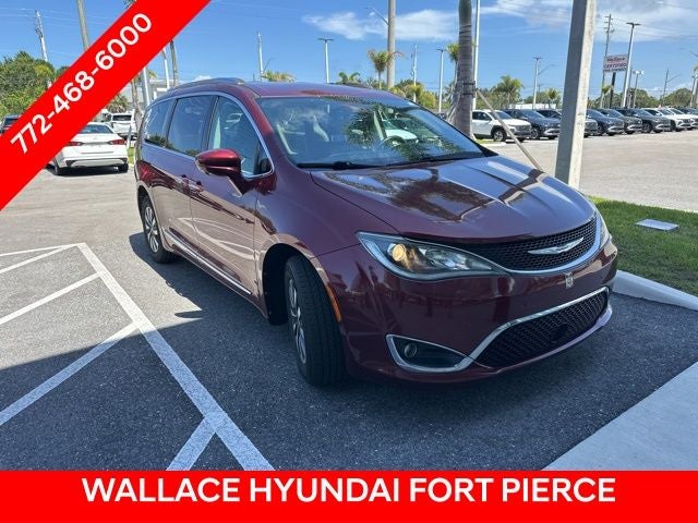 2020 Chrysler Pacifica Touring L Plus's photo