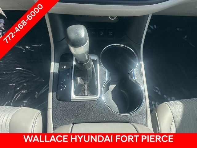 2019 Toyota Highlander LE Plus - Photo 26