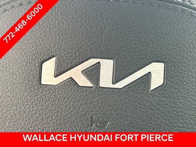 2022 Kia Telluride S - Photo 29