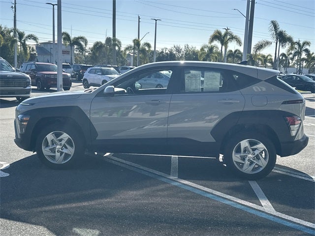 2024 Hyundai KONA SE