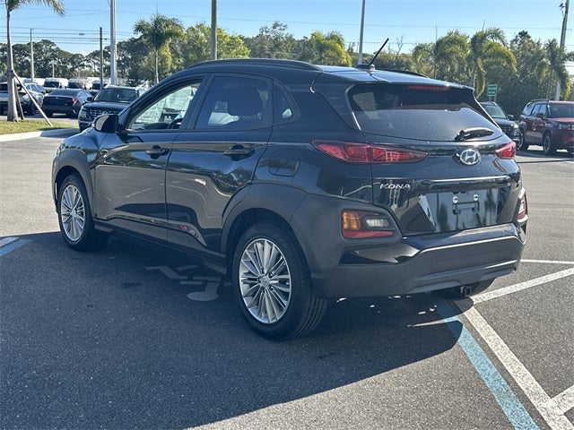 2021 Hyundai KONA SEL