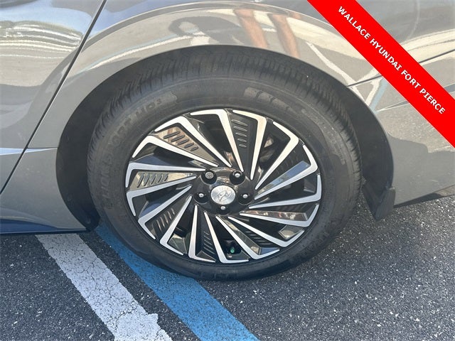 2022 Hyundai SONATA HYBRID SEL