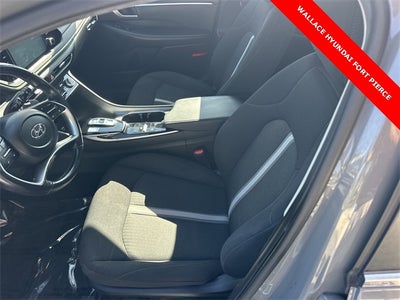 2022 Hyundai SONATA HYBRID SEL