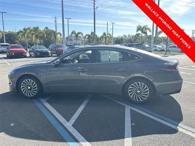 2022 Hyundai SONATA HYBRID SEL