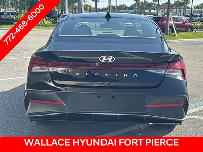 2025 Hyundai ELANTRA SEL Convenience
