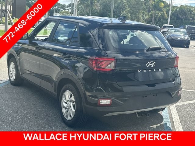 2022 Hyundai VENUE SE