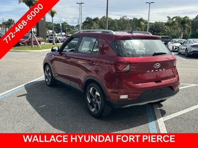 2025 Hyundai VENUE SEL
