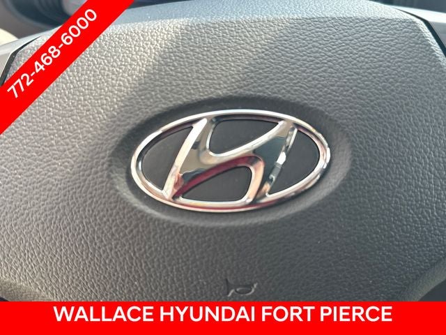 2023 Hyundai Venue Limited - Photo 22