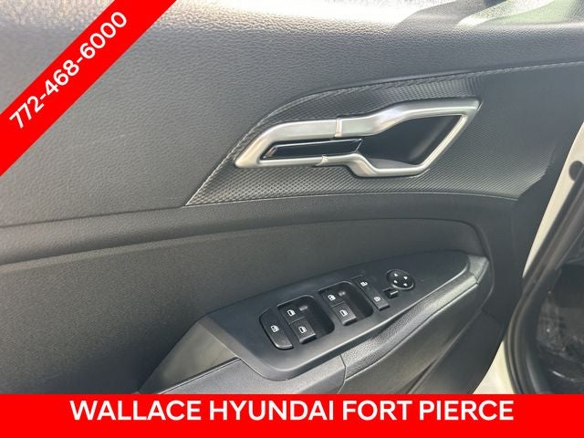2024 Kia Sportage LX - Photo 18
