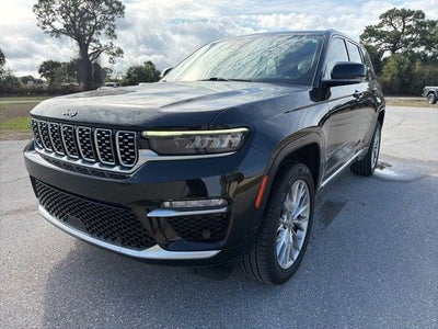 2022 Jeep Grand Cherokee Summit