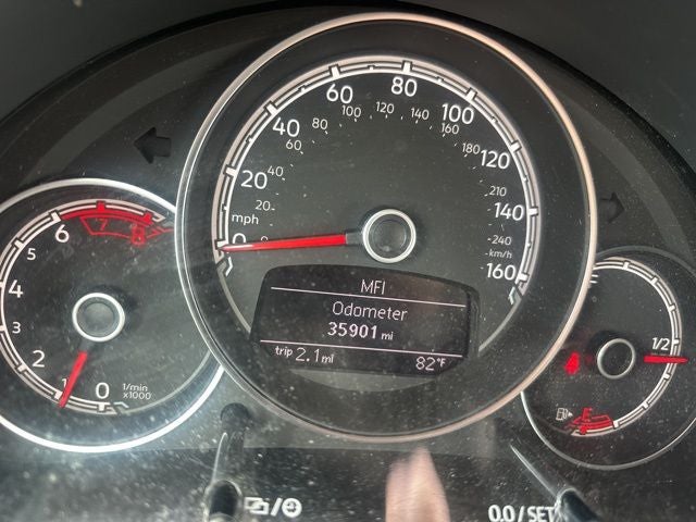 2019 Volkswagen Beetle Convertible 2.0T S