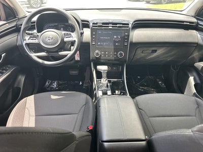 2023 Hyundai TUCSON SE