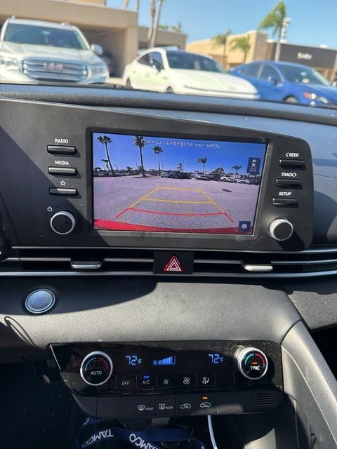 2021 Hyundai ELANTRA SEL