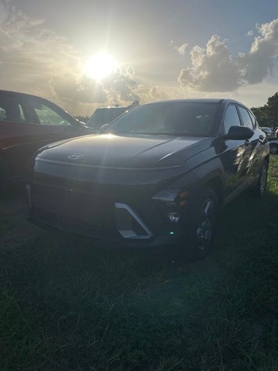 2026 Hyundai KONA SE