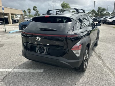 2025 Hyundai KONA SEL