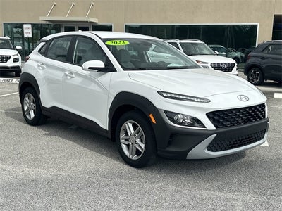 2023 Hyundai KONA SE