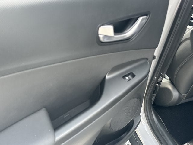 2022 Hyundai KONA Limited