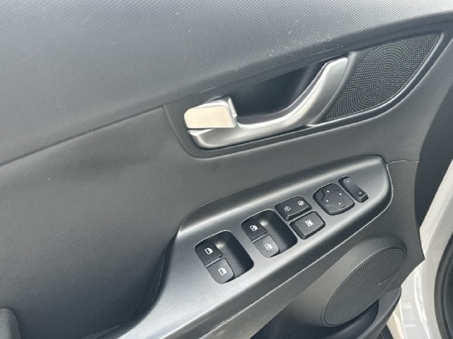2022 Hyundai KONA Limited