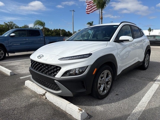 2023 Hyundai KONA SEL